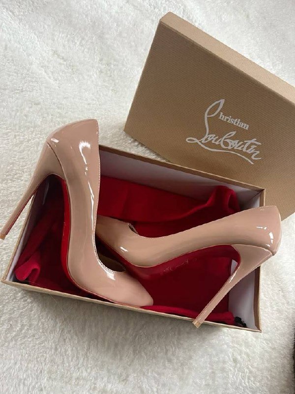 Christian Louboution 👠 ✨