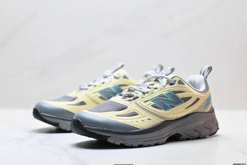Zapatillas New Balance 410 V9 ✨💫 ✨
