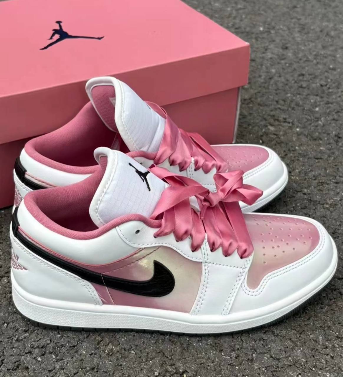 Zapatillas Jordan 1 Low “Desert Berry” ✨💫 ✨