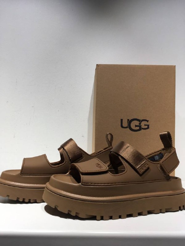 Sandalias UGG ✨💫 26€ ✨