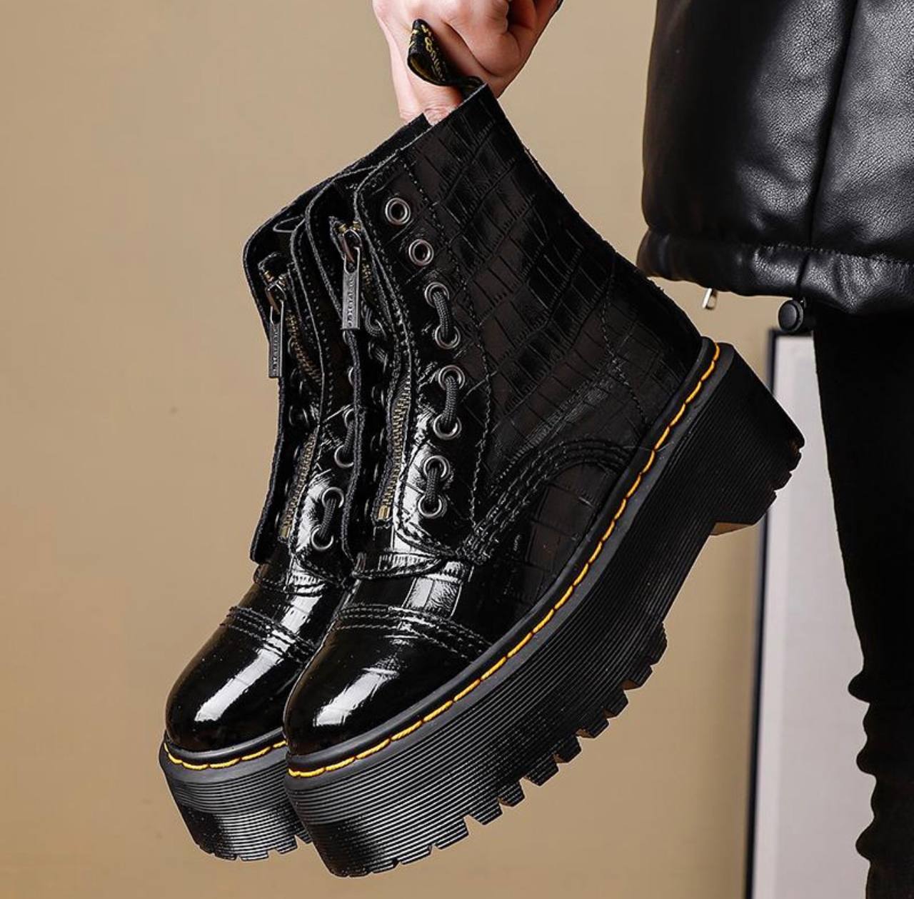 Producto Hacoo - Botas Dr Martens ✨ - Comprar en Hacoo con codigo PANDA