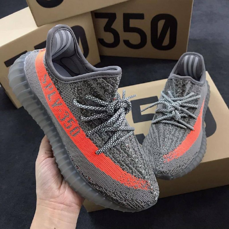 YEEZY 350v2 —-> 26€ ✨