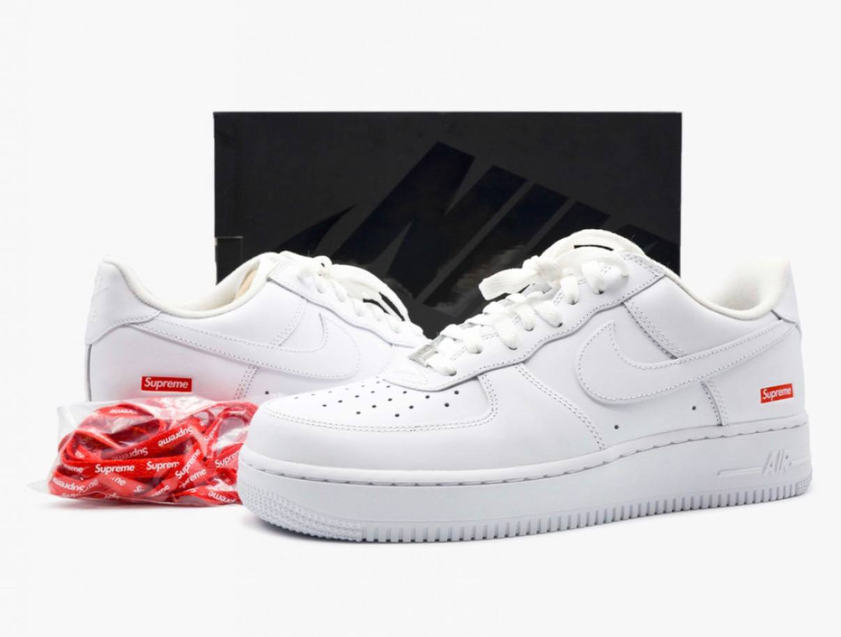 Scarpe NIKE Air Force 1 x SUPREME ✨