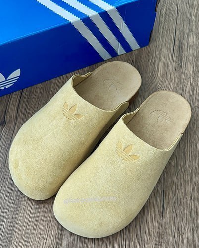 Zuecos Adidas Adimule ✨