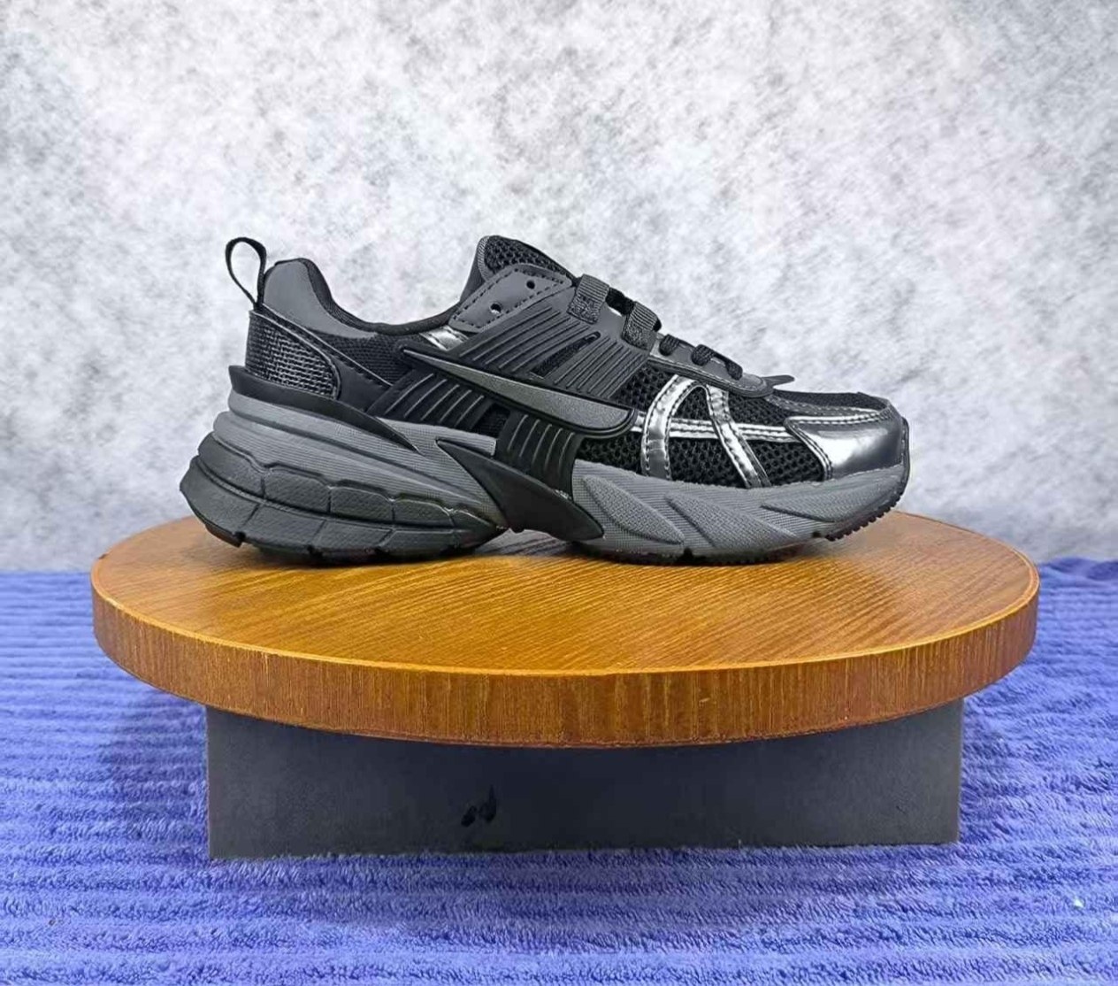Zapatillas Nike V2K run ( Yep) 32.97€‼ ✨
