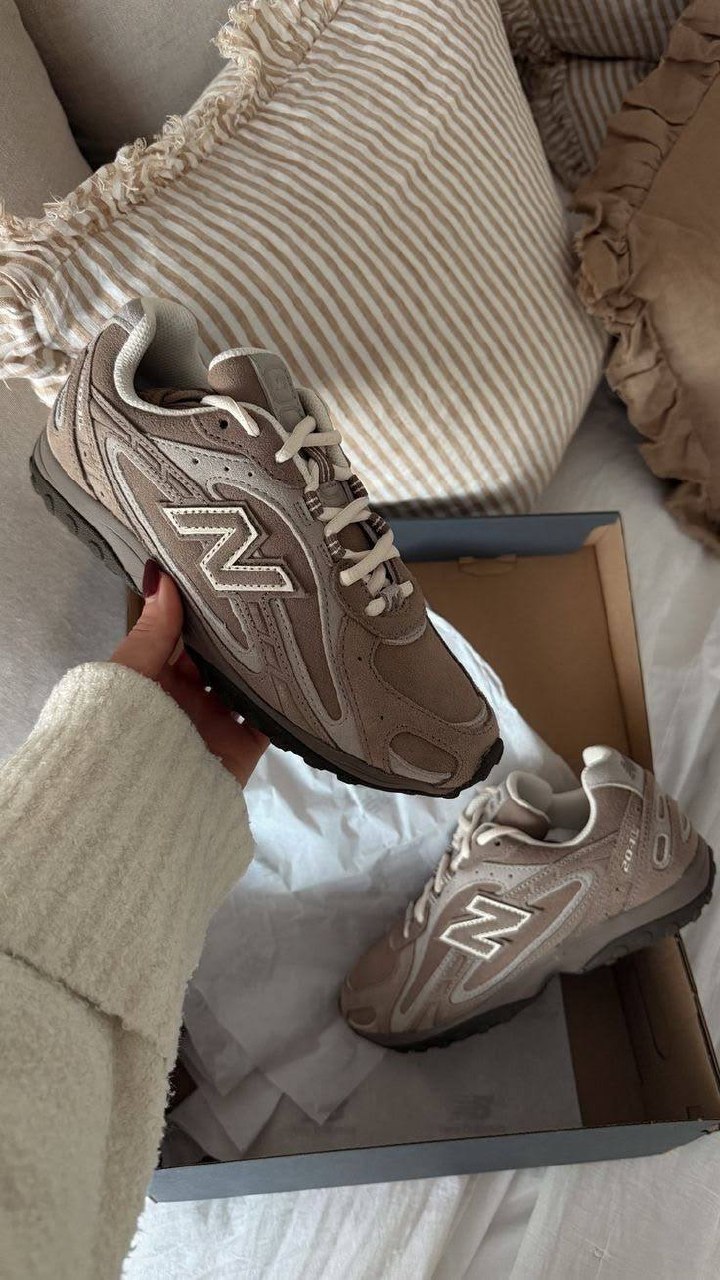 New Balance 204 L Shoes 👟 https://c.onlyaff.app/bW8Y1g