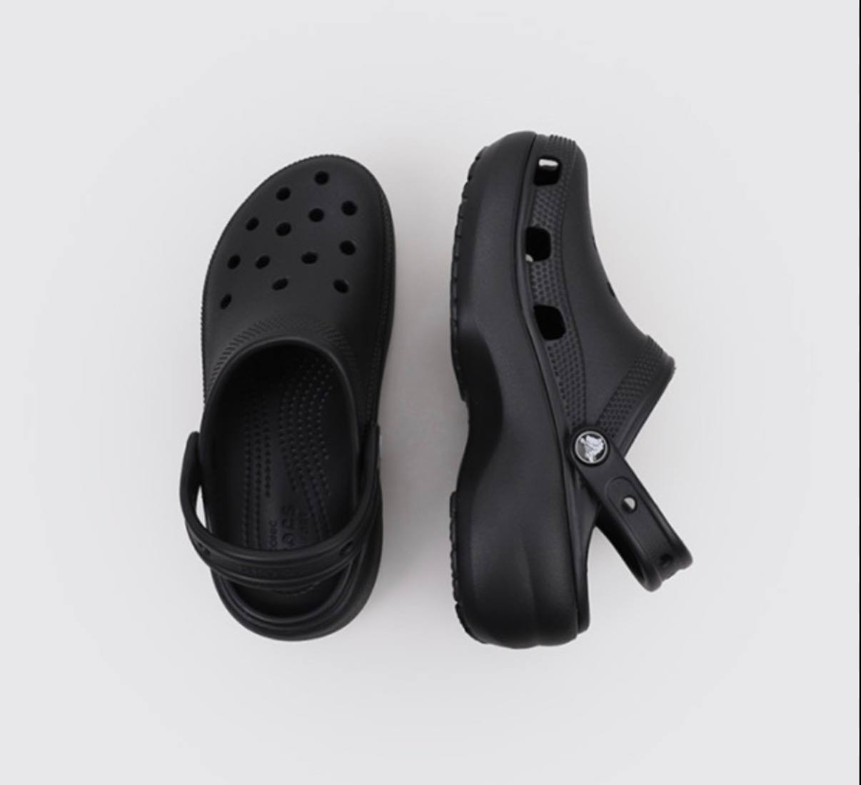 Chanclas Crocs ✨💫 14€ ✨
