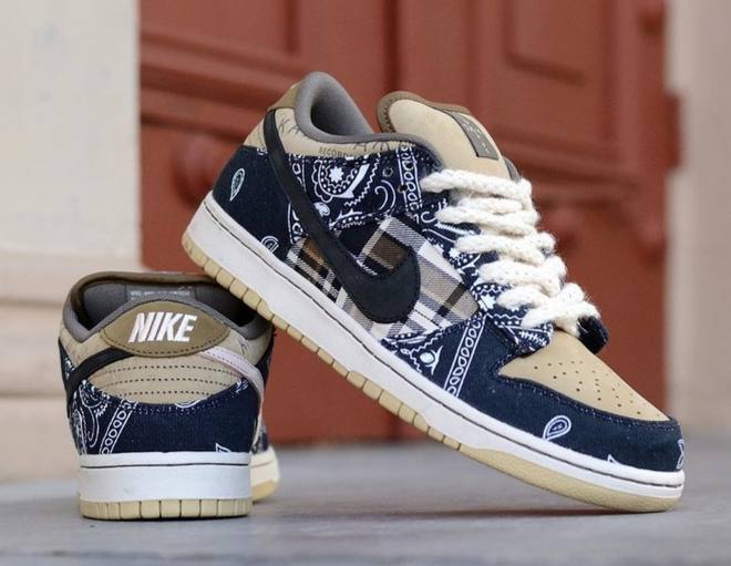 Nike Dunk x Travis Scott 👕 ✨