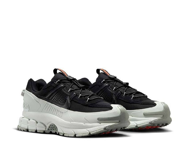 Nike Vomero Roam ✨
