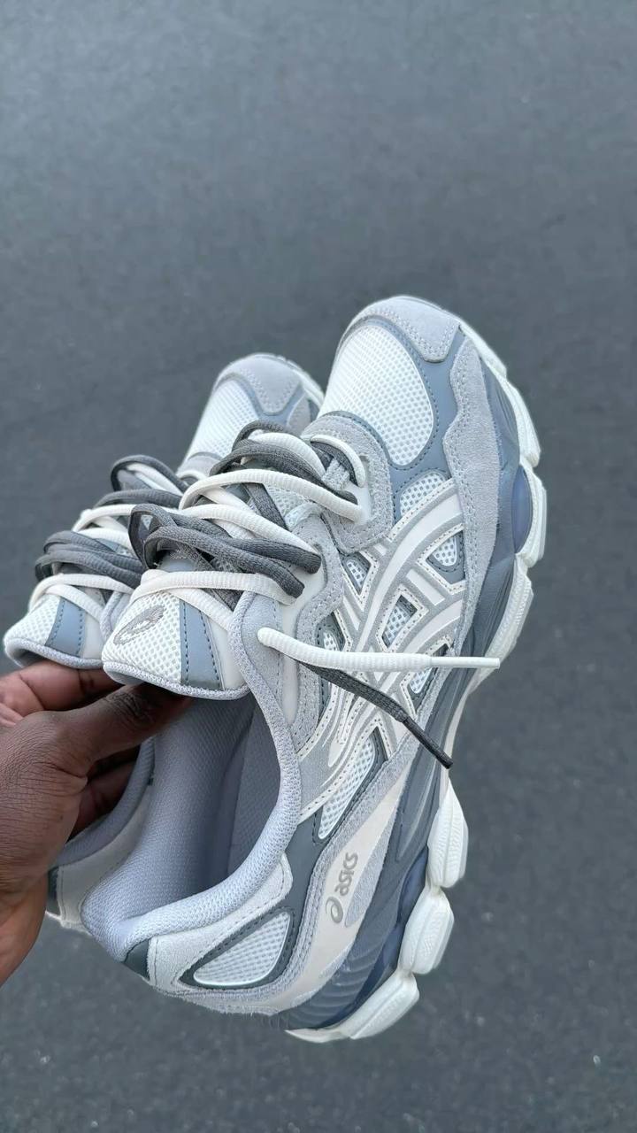 Zapatillas Asics gel Nyc ✨