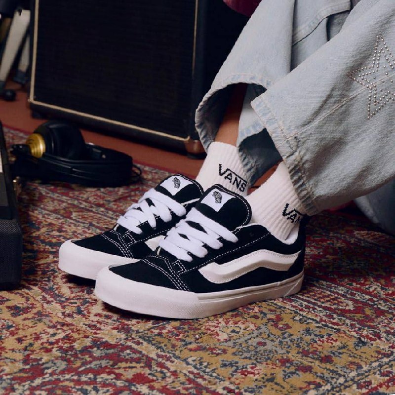 Zapatillas Vans Knu Skool ✨