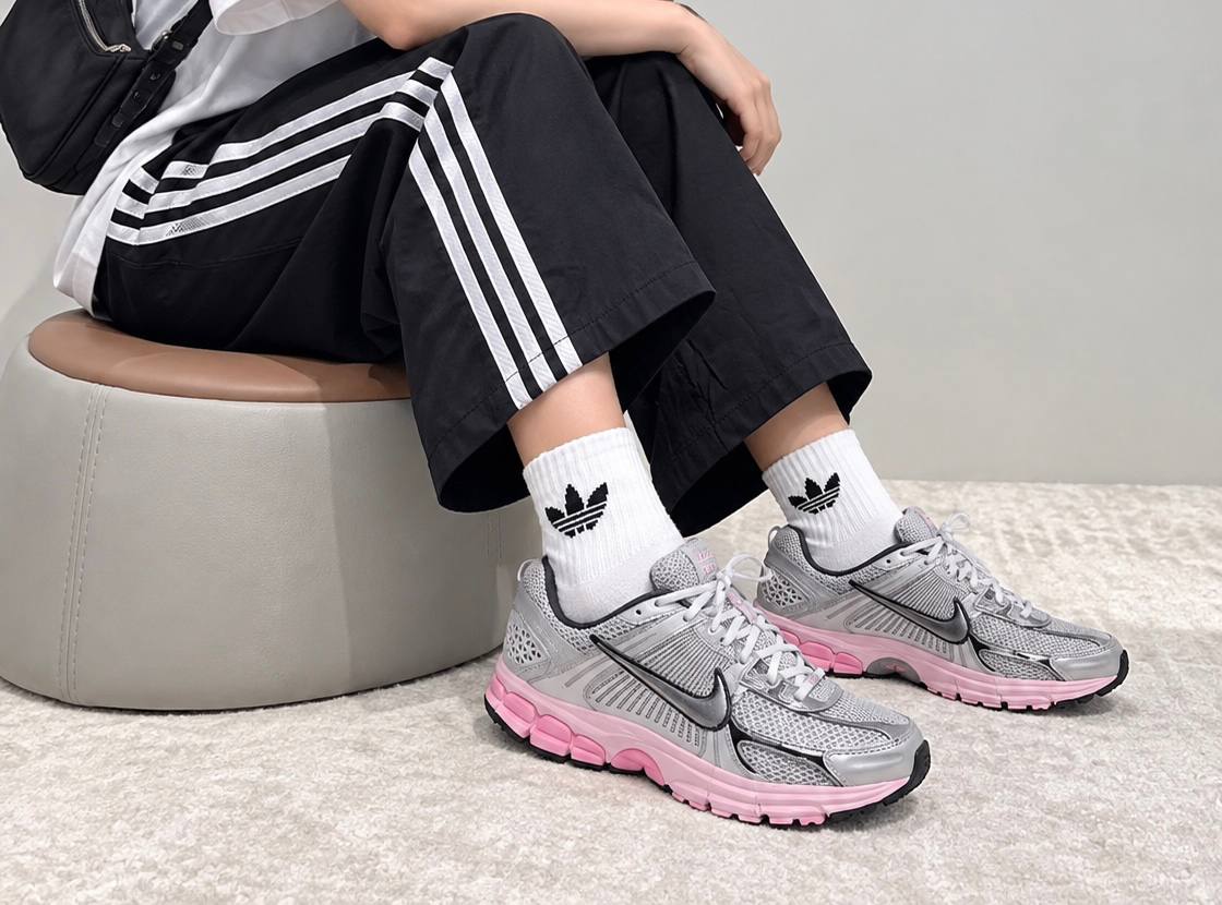 Nike Zoom Vomero✨💋 ✨