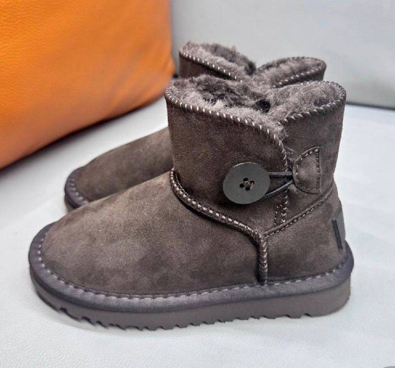 Botas UGG kids ✨💫. 29€ ✨
