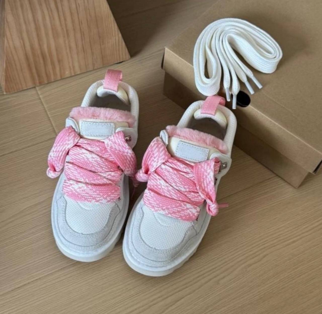 ZAPATILLAS UGG LOWMEL LOVE ’25 ✨