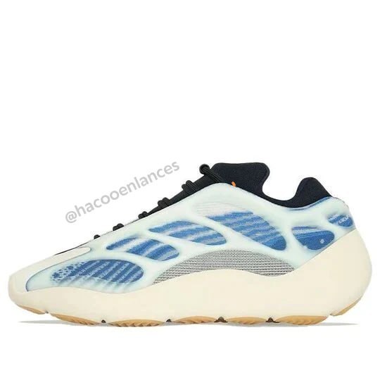 Zapatillas Yeezy 700 V3 👕 ✨
