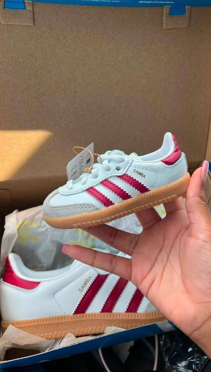 Zapatillas Adds Samba ✨