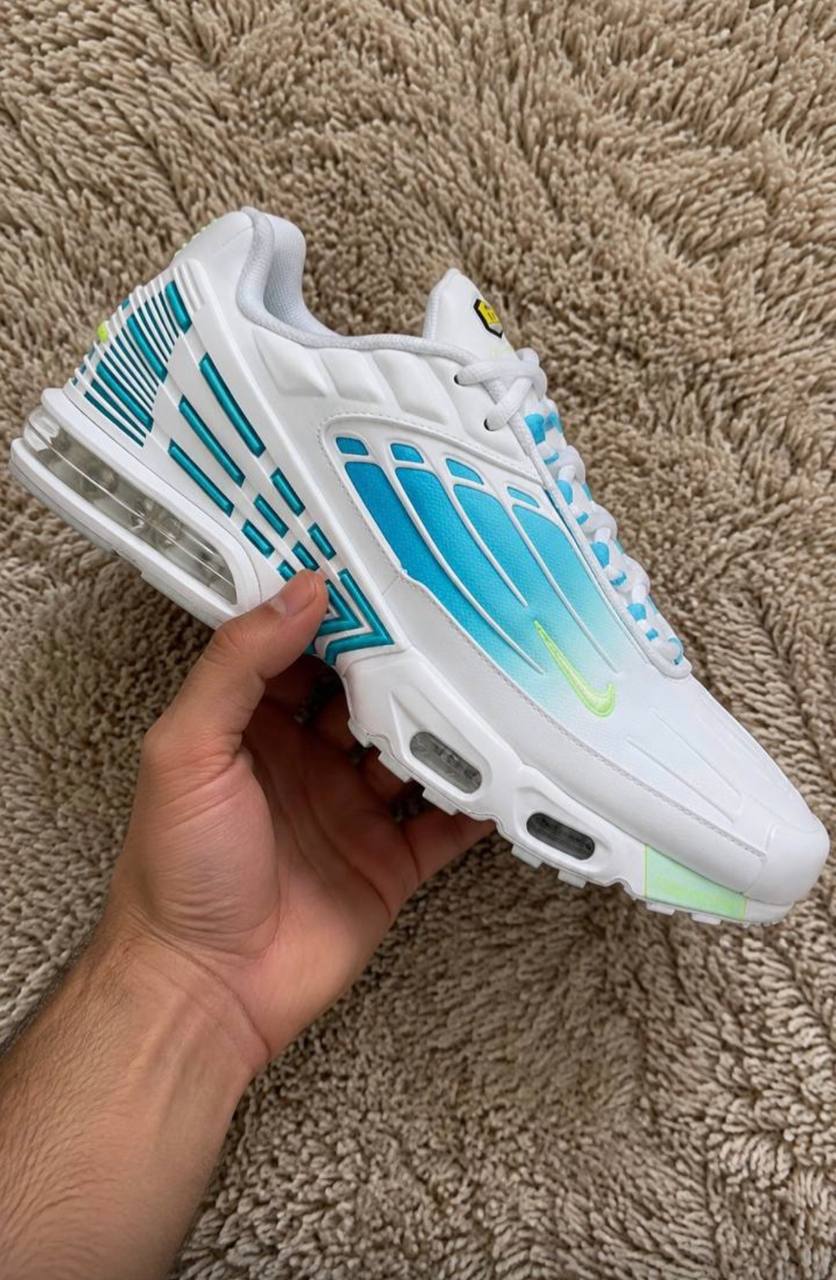 NIKE AIR MAX PLUS 93 | YEPEXPRESS ✨