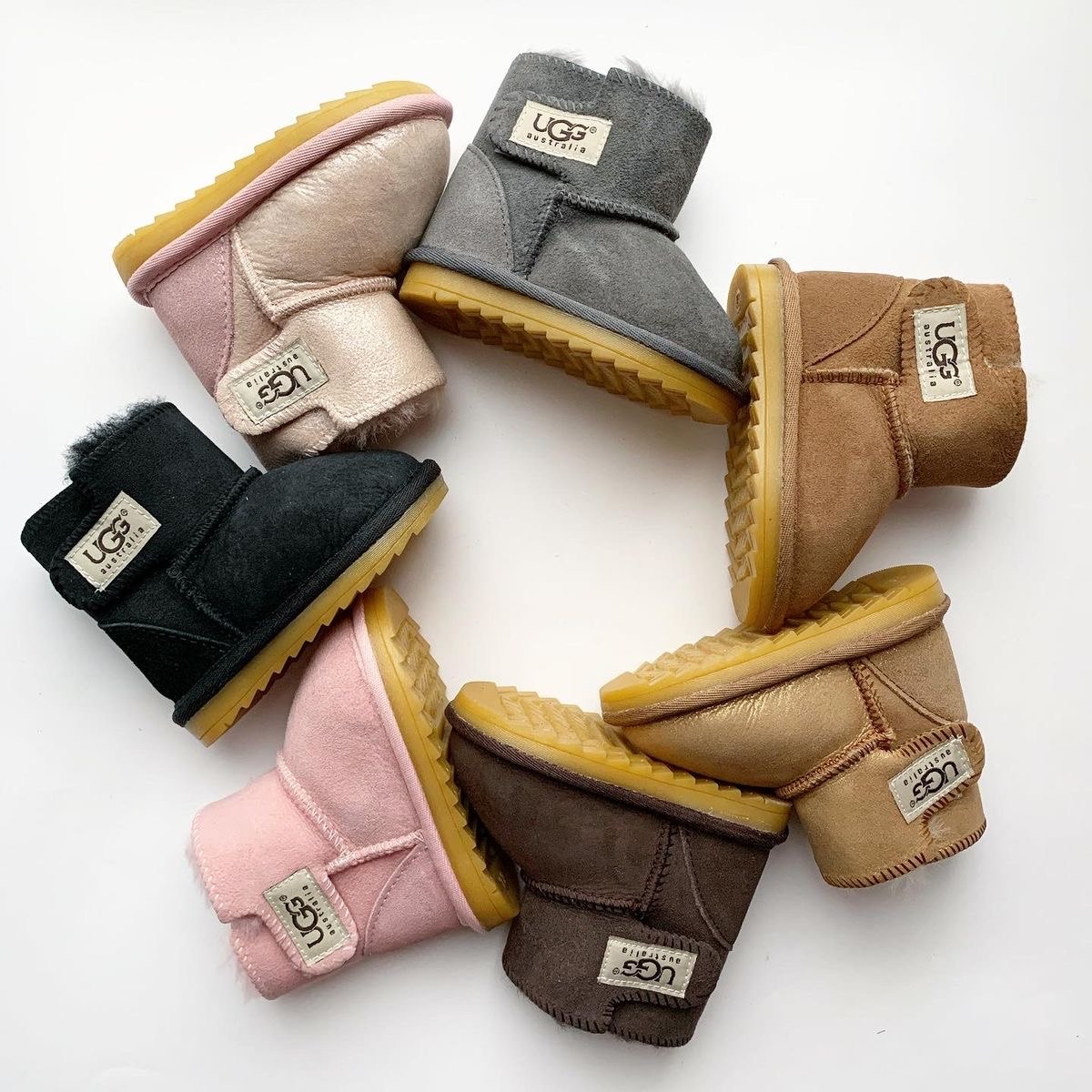 Botas UGG para bebés y peques 🧸. ✨💫 ✨