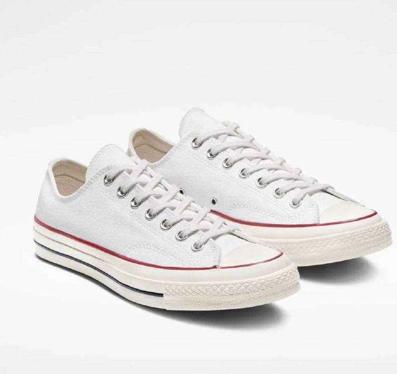 Zapatillas Converse ✨💫. 31€ ✨