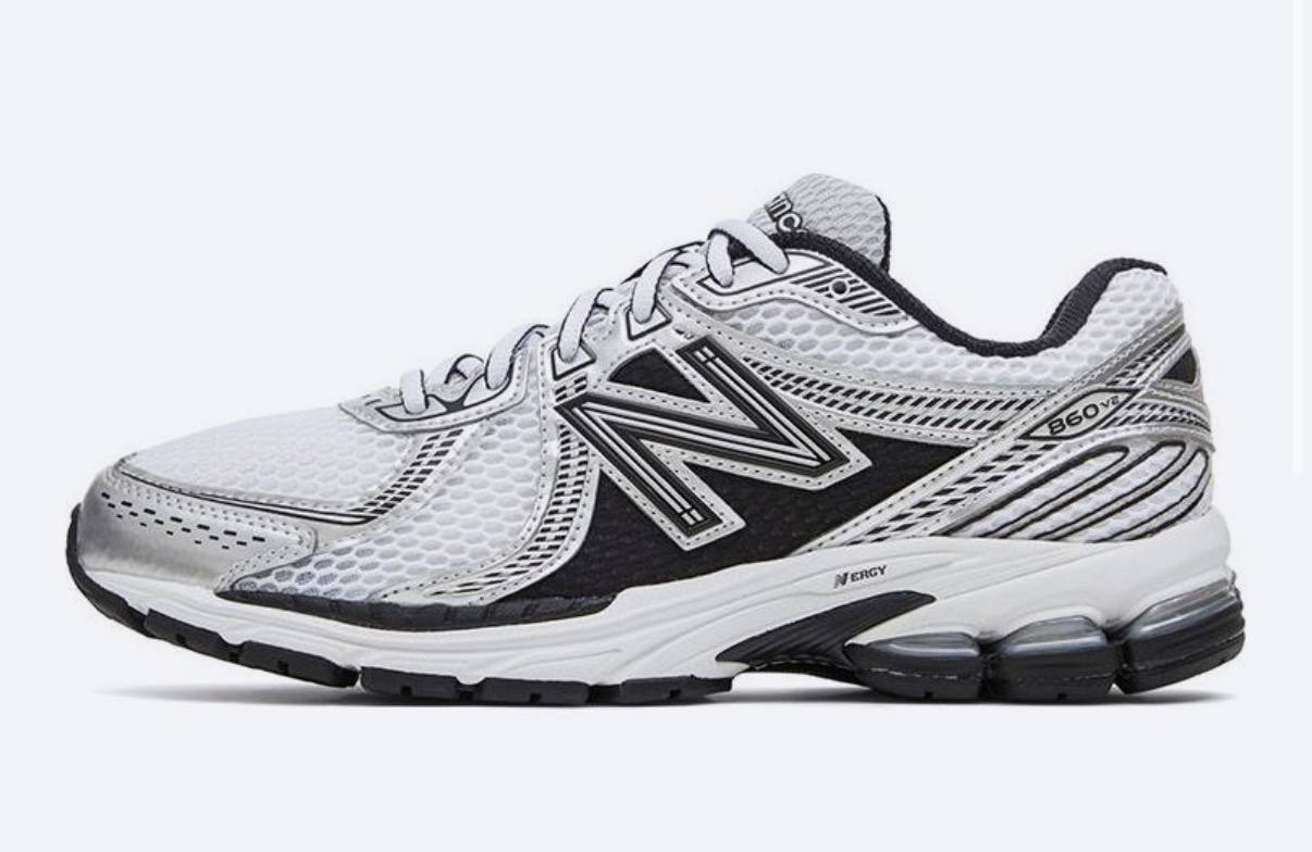 New Balance 860 v2👟 ✨