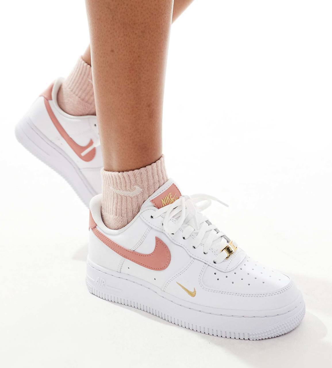 Zapatillas Nike Air Force 1 “Pink Swoosh” ✨💫 ✨