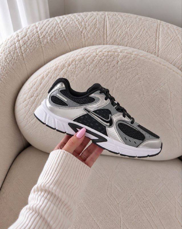 Zapatos Nike V5 RNR 👕 ✨