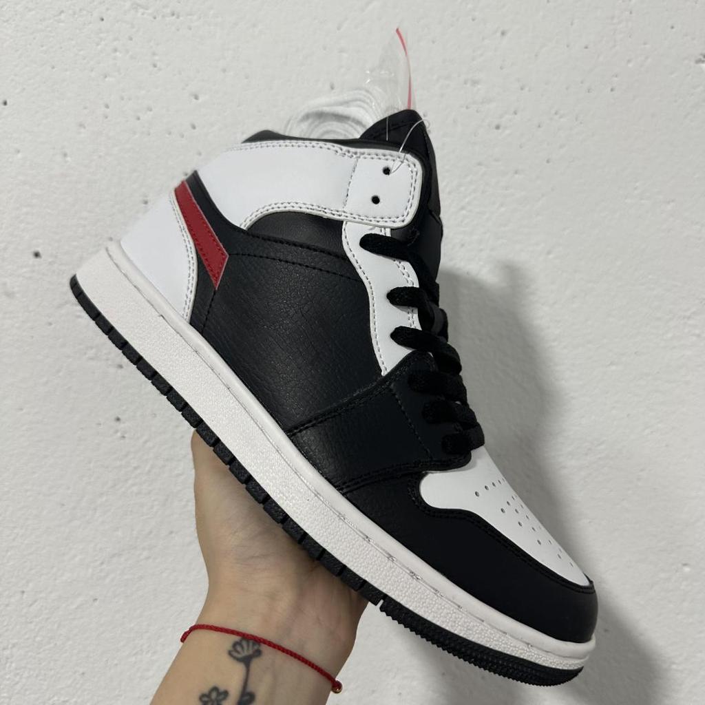 💥 Sapatilhas Nike Air Jordan 1 High ✨