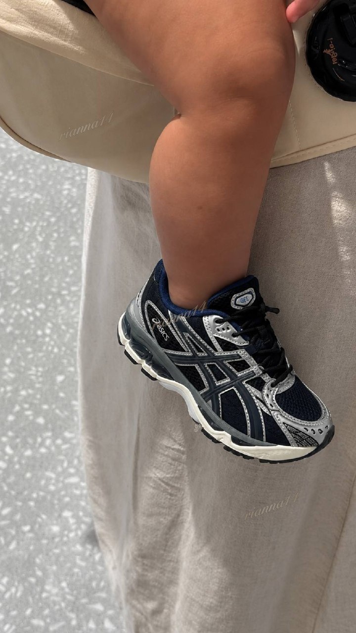 Lista Niños Zapatillas Asics ✨