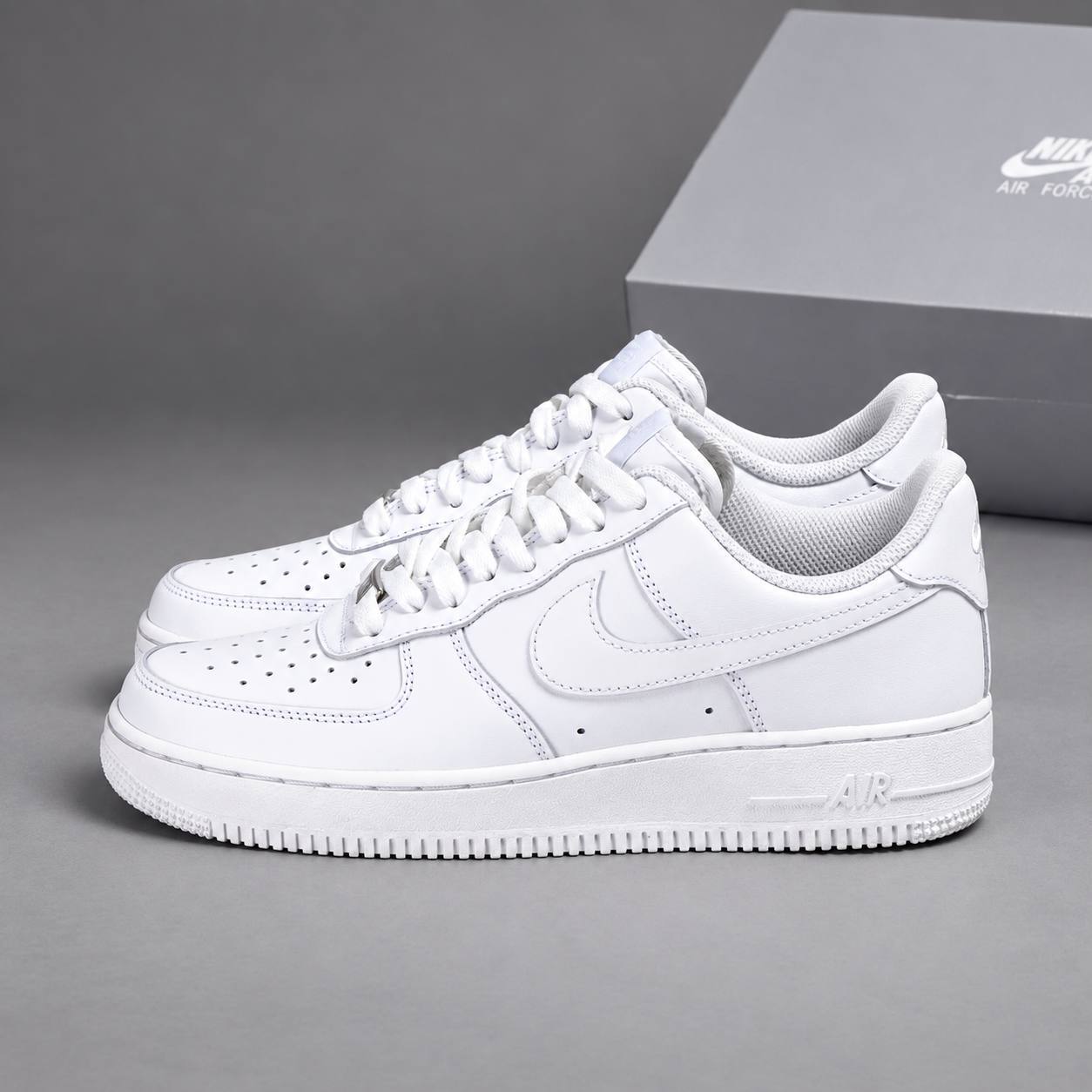 NIKE Air Force 1 —-> 22€ ✨