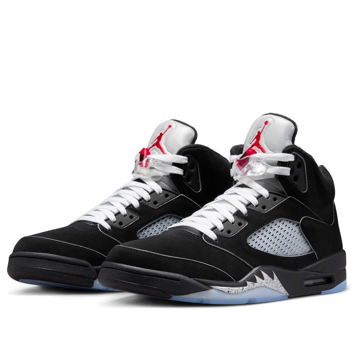 JORDAN 5 Retro —-> 41€ ✨