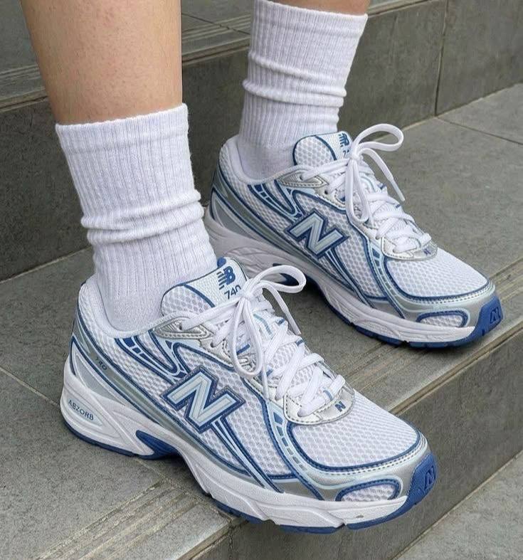 NEW BALANCE 740 —-> 26€ ✨