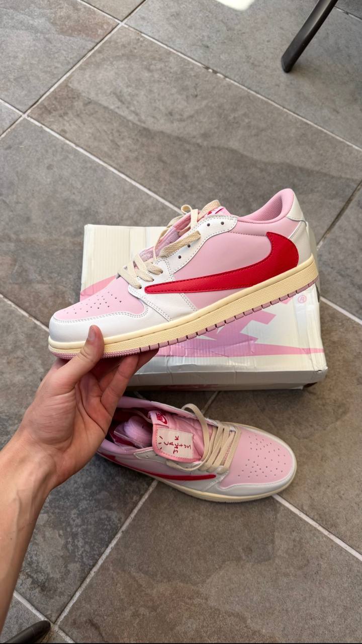 Jordan 1 low x travis scott (yepex) ✨