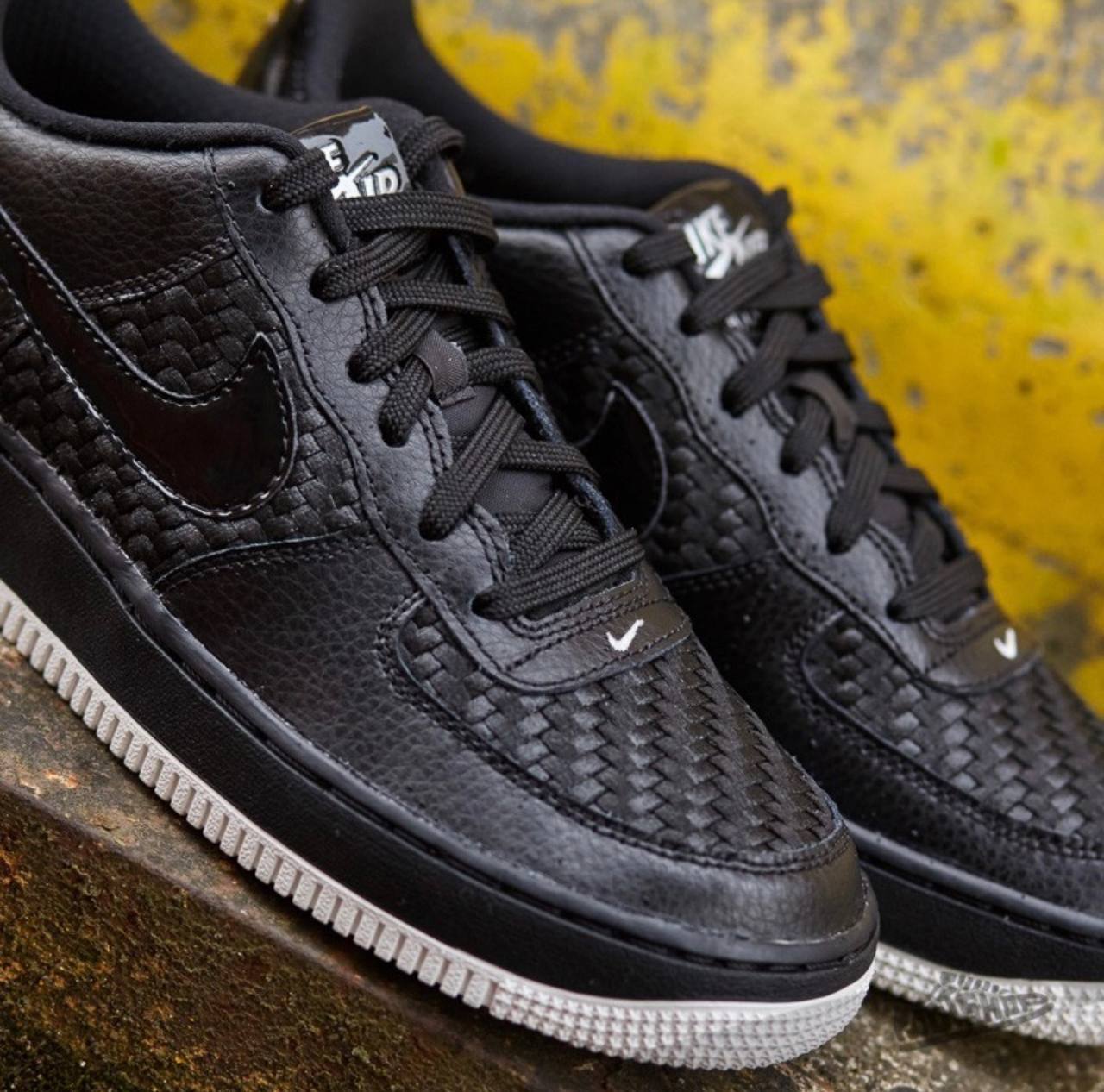 Nike Air force 1 LV8 https://c.onlyaff.app/dtJwlr