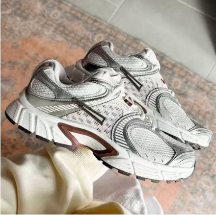 Zapatillas NK V5 RNR ✨ ✨