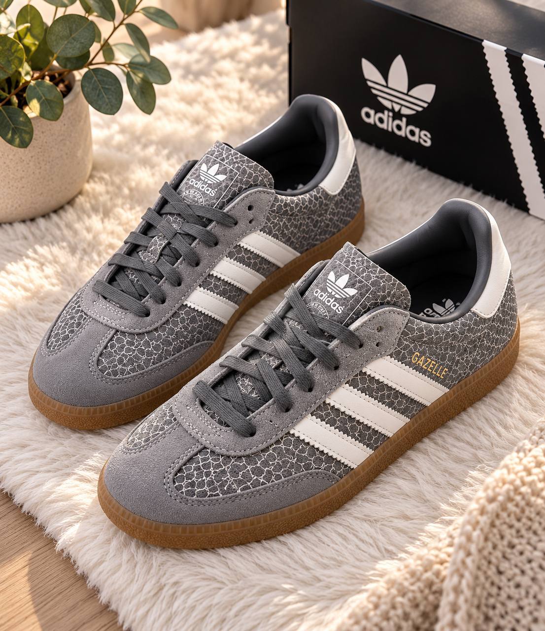 1. Adidas Samba Maroon 👉 https://c.onlyaff.app/dtcio1