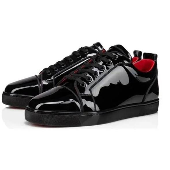 Zapatos Louboutin ✨💫 ✨