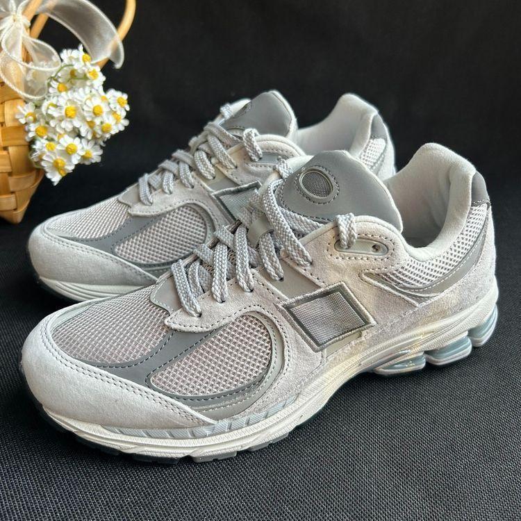 💥 Sapatilhas New Balance 2002R ✨