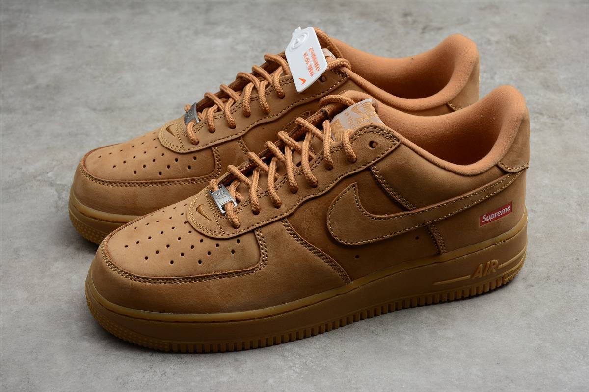 Zapatillas Nike Air Force 1 × Supreme ✨💫 ✨